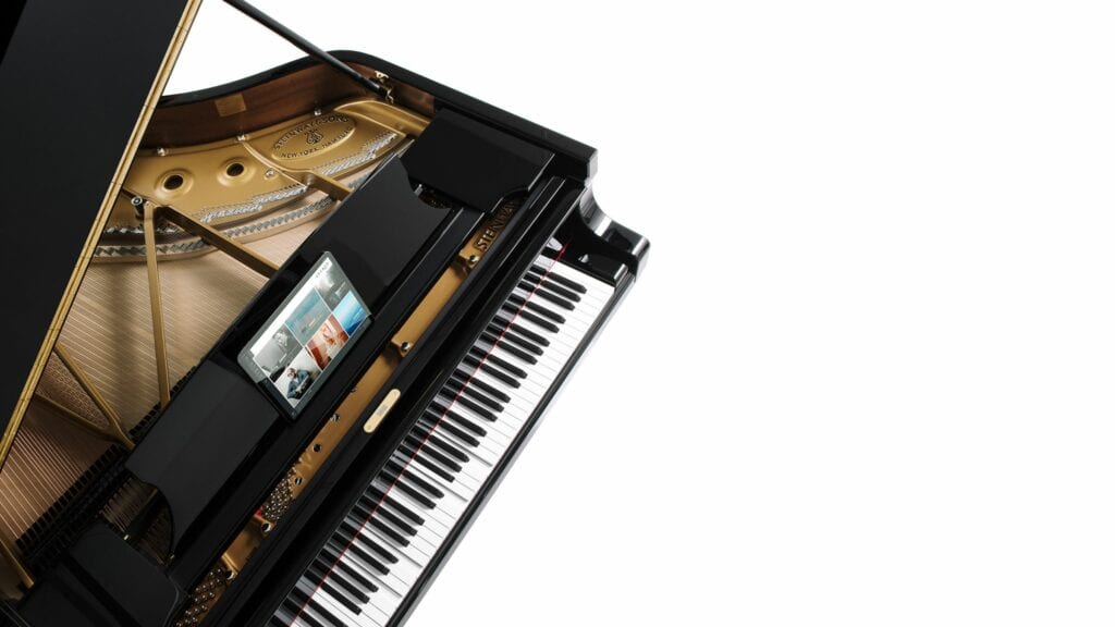 Photo of Steinway Spirio piano