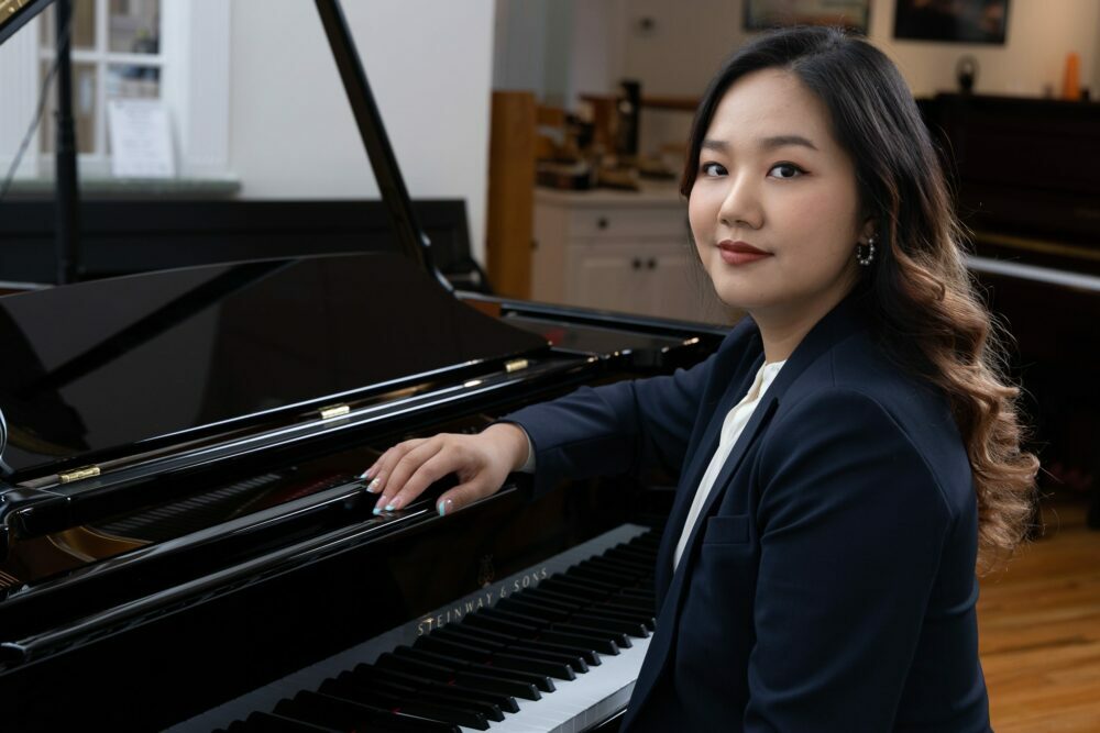 Elaine Zheng